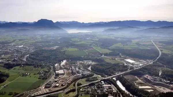 HEINZEL GROUP adquiere UPM Kymmene Austria.