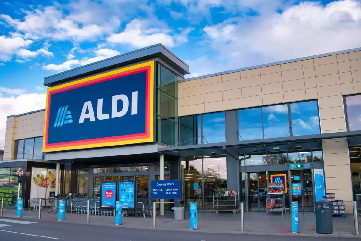 Aldi testa produtos a granel para reduzir o desperdício de embalagens e de alimentos