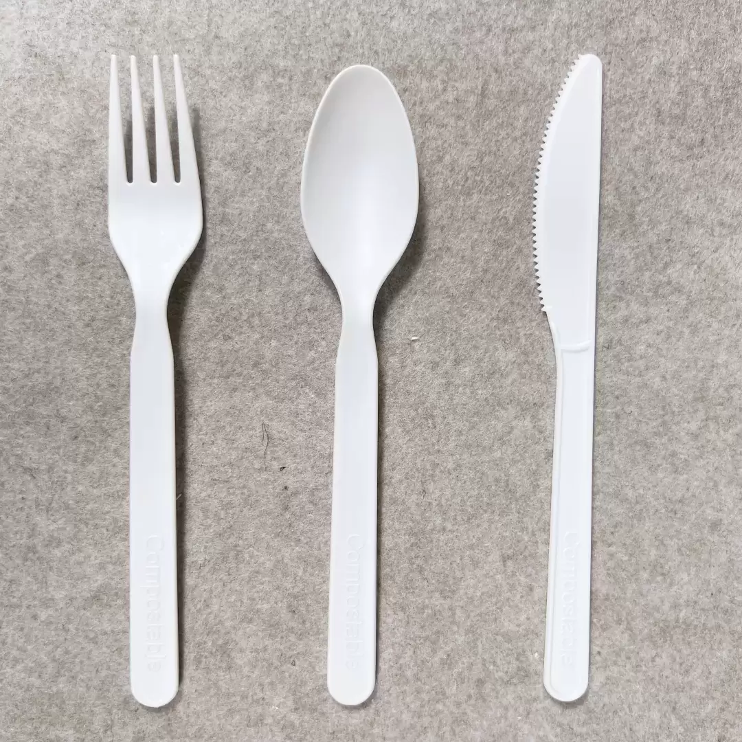 ¿Por qué los cubiertos de almidón de maíz son la opción inteligente y sostenible para el envasado moderno de alimentos?