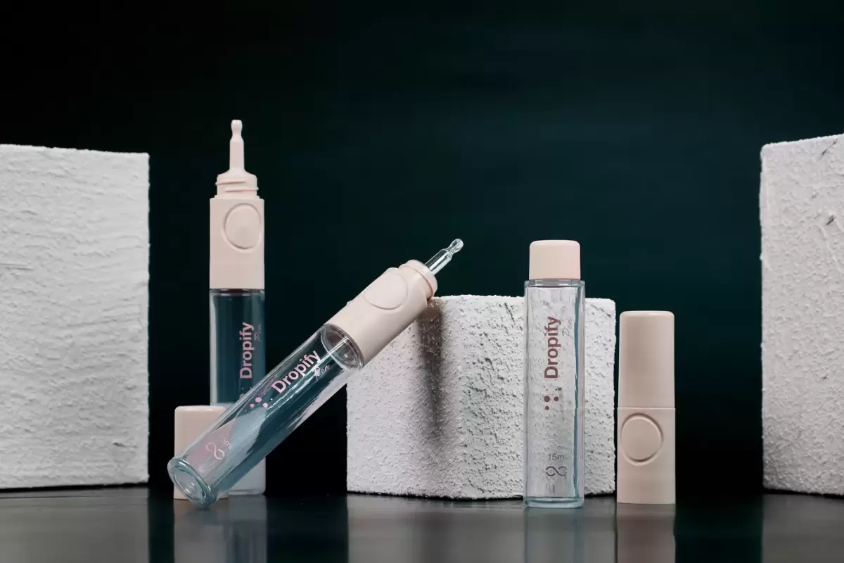 Dropify Pen: precise, targeted application, drop by drop