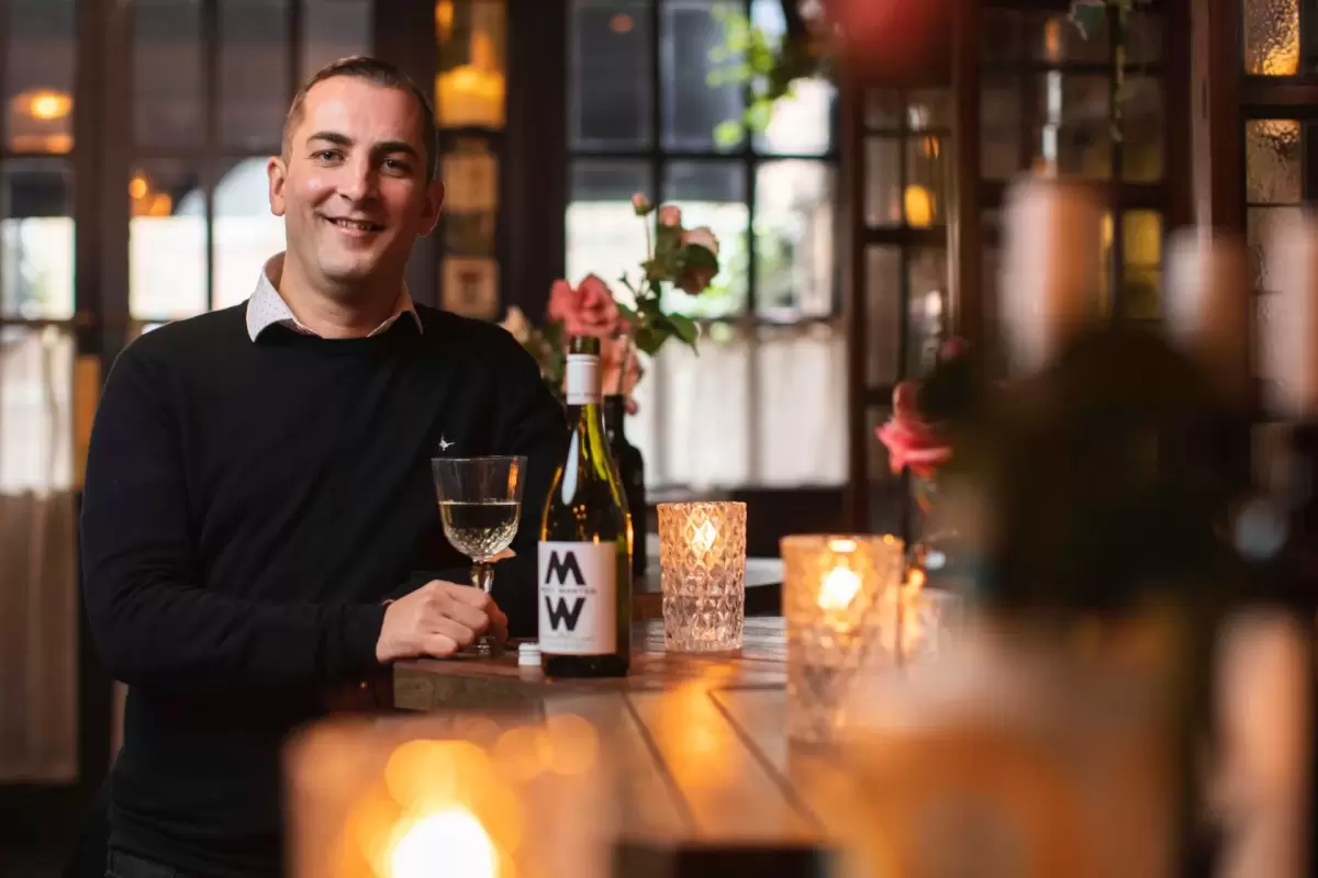 Andy Talbot sobre a navegação das novas regras de resíduos de embalagens na indústria do vinho