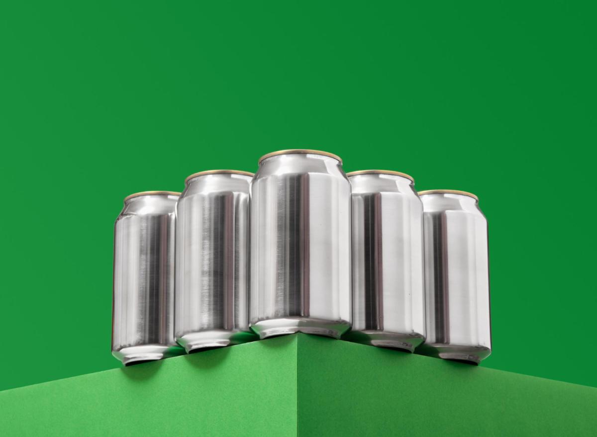 Fritz-Kola prueba envases de latas mientras la marca explora nuevos formatos.