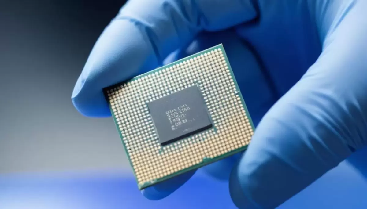 O aumento da embalagem WMCM da TSMC indica a estratégia escalonada de lançamento do iPhone 18 da Apple.