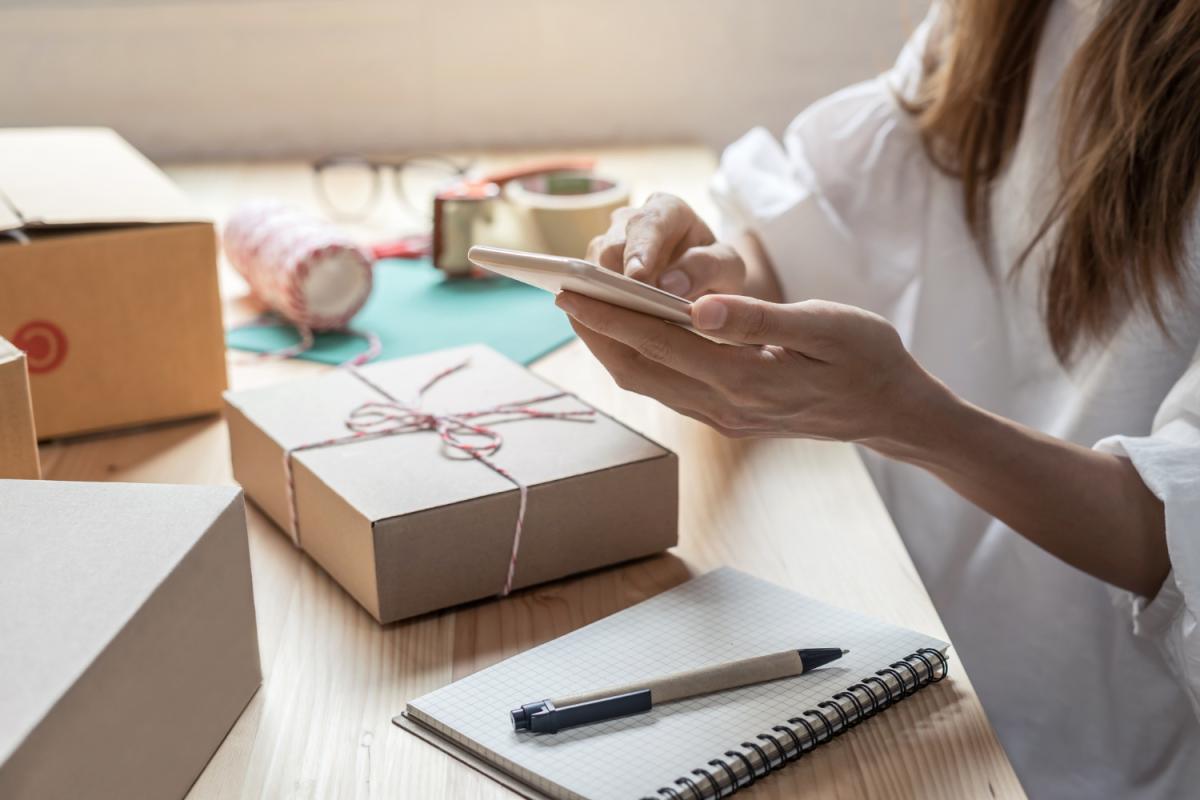 Le marché de l'impression d'emballages devrait atteindre 691,9 milliards de dollars d'ici 2031, porté par le commerce électronique et l'impression numérique.