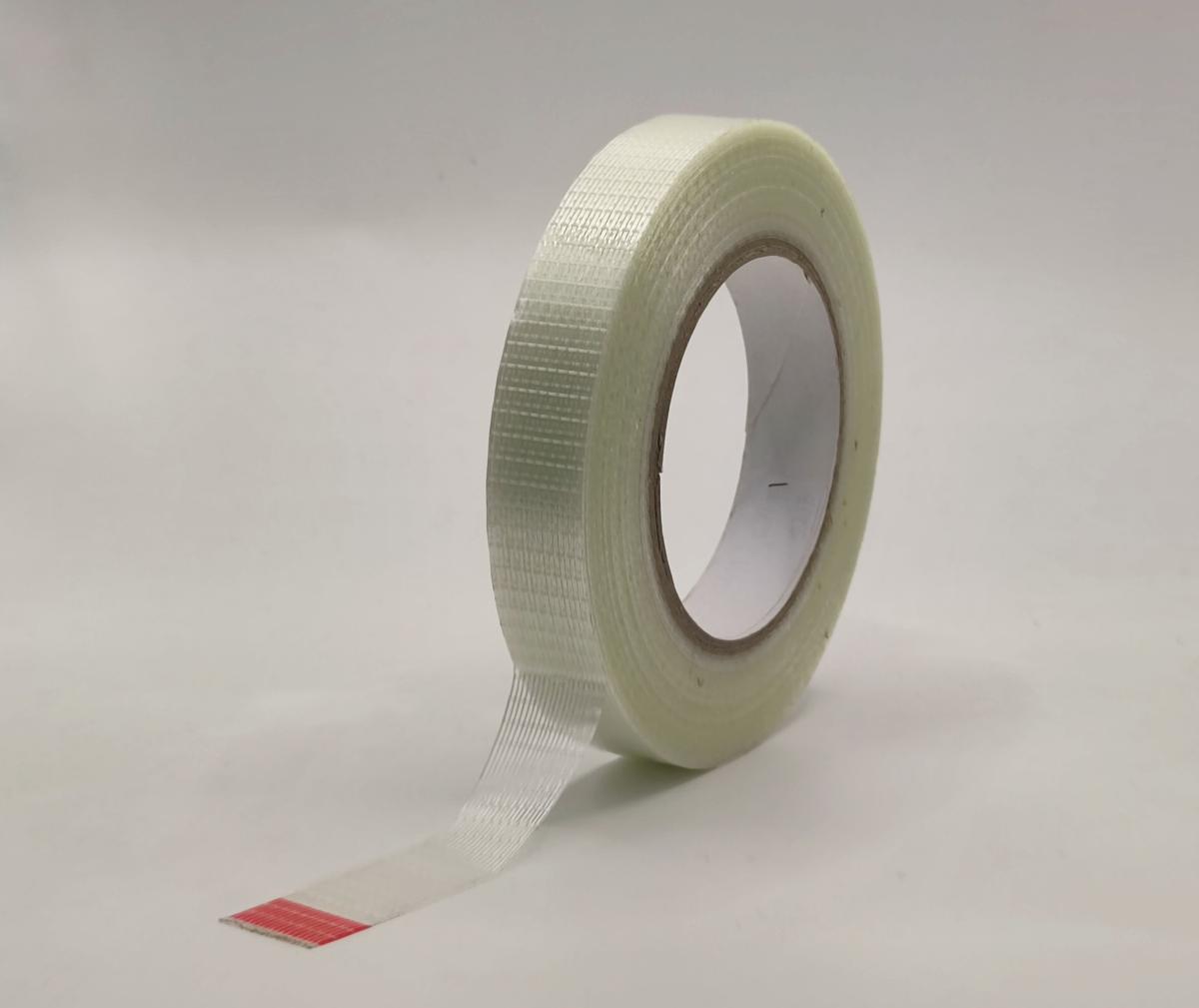 Estrategias de Ingeniería para la Estabilidad de Cargas: El Papel de las Cintas de Flejado de Filamento