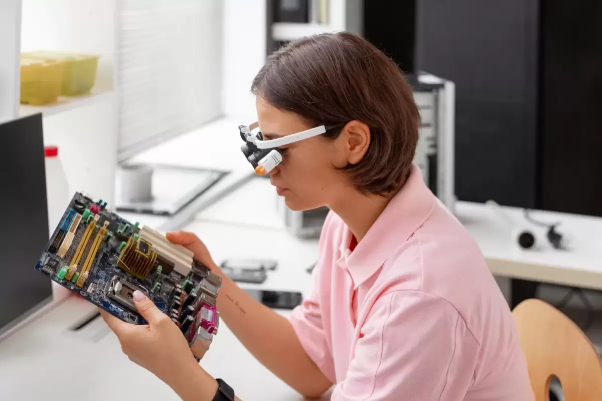 Wooptix Uses Astronomy Technology to Target AI Packaging Metrology Bottlenecks