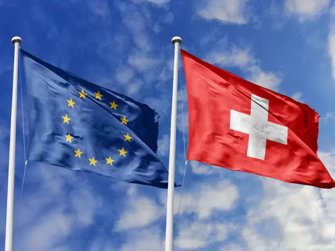 Cómo se compara la Ley Suiza de Envases con el PPWR de la UE
