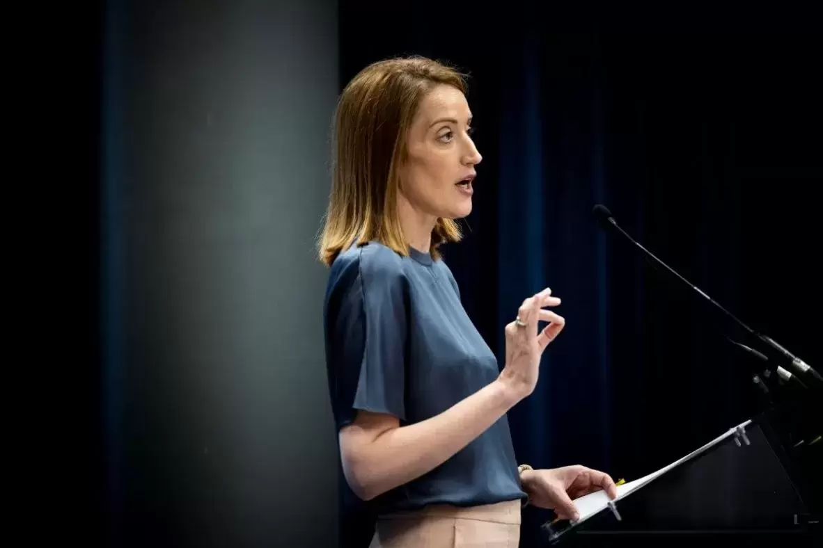 Metsola qualifie les règles d'emballage de l'UE de contre-productives pour les PME.
