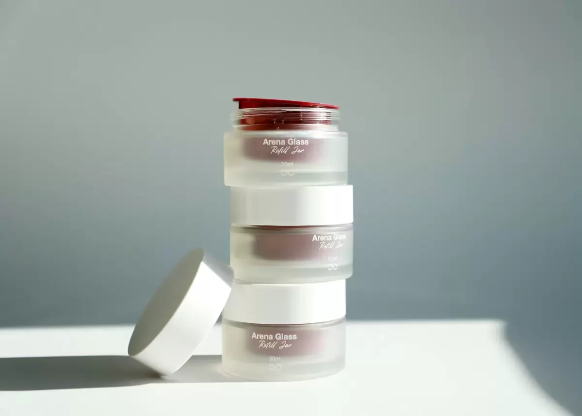 Arena Refill Jar: a timeless classic now in premium glass