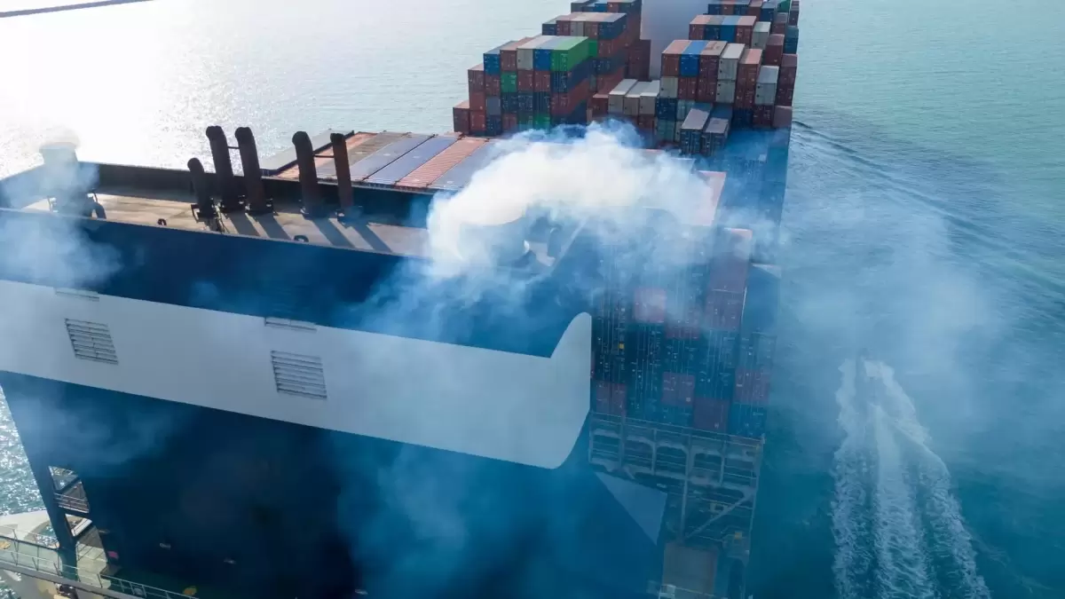 Científicos convierten dióxido de carbono en plásticos reciclables de alto rendimiento.
