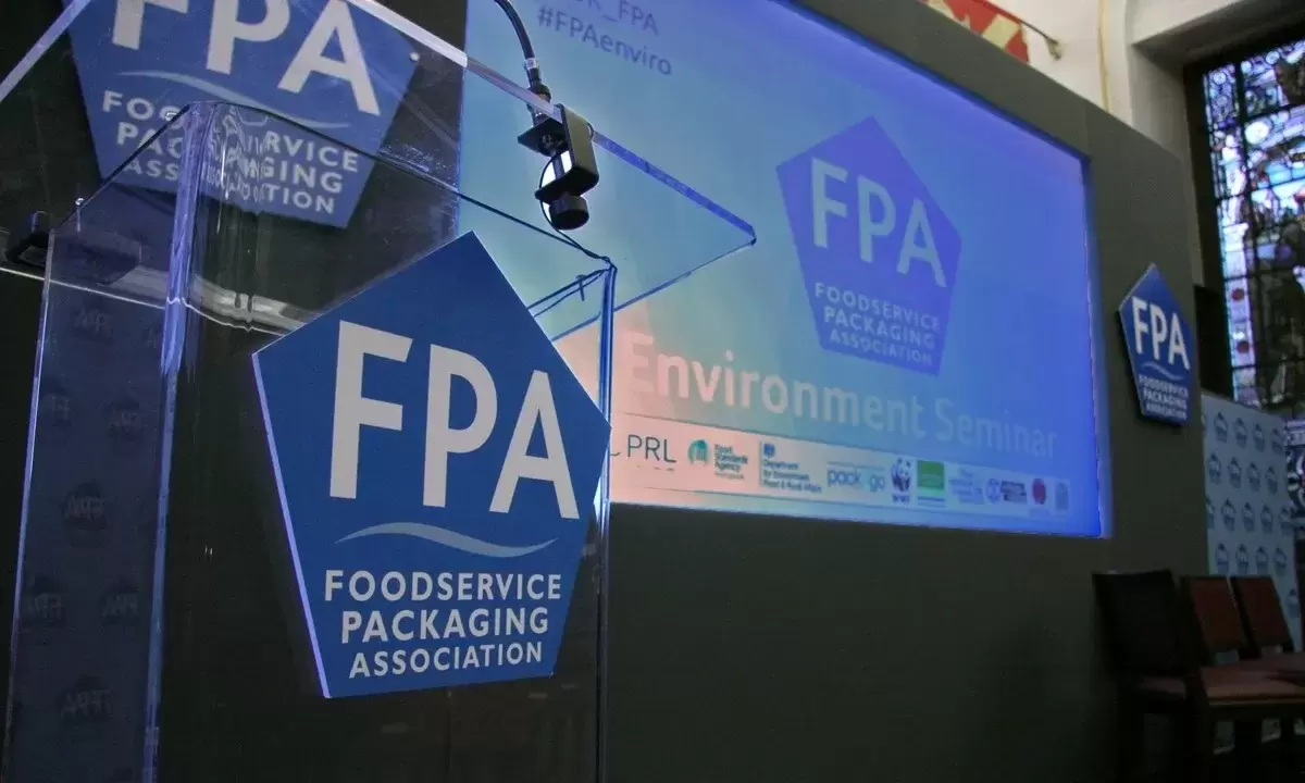 L'industrie de l'emballage au Royaume-Uni cherche des éclaircissements sur les preuves des PFAS dans le cadre de RAM 2027.
