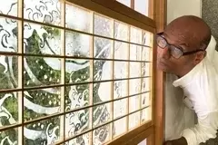 Investigadores de Kioto crean envases de polímero blanco sin pigmentos.