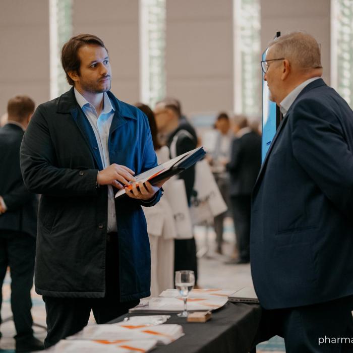 Impulsando la Industria Farmacéutica 4.0: Instalaciones Flexibles y Sostenibles en PHARMAP 2026