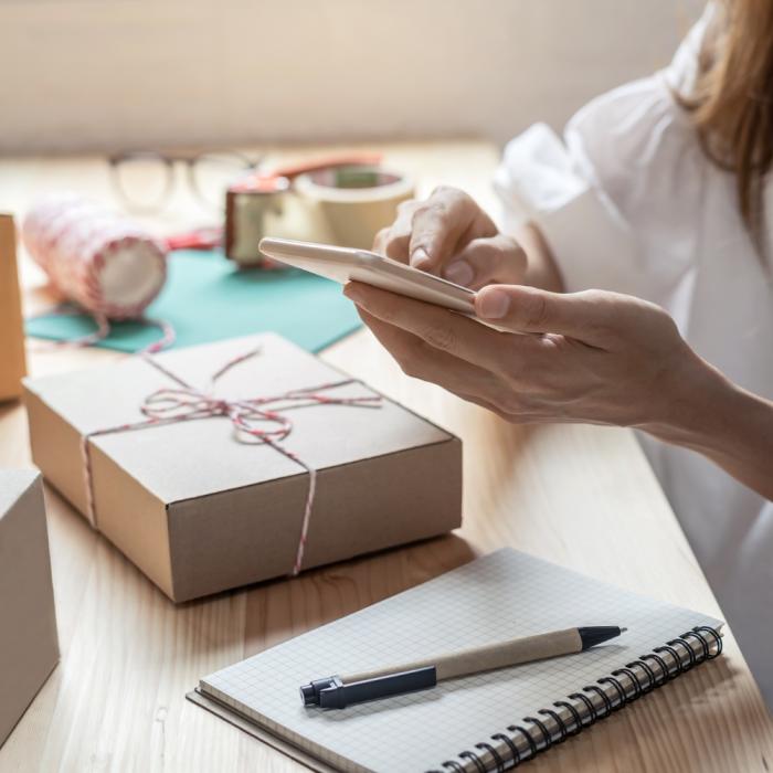 O mercado de impressão de embalagens deverá atingir 691,9 mil milhões de dólares até 2031, impulsionado pelo comércio eletrónico e pela impressão digital.