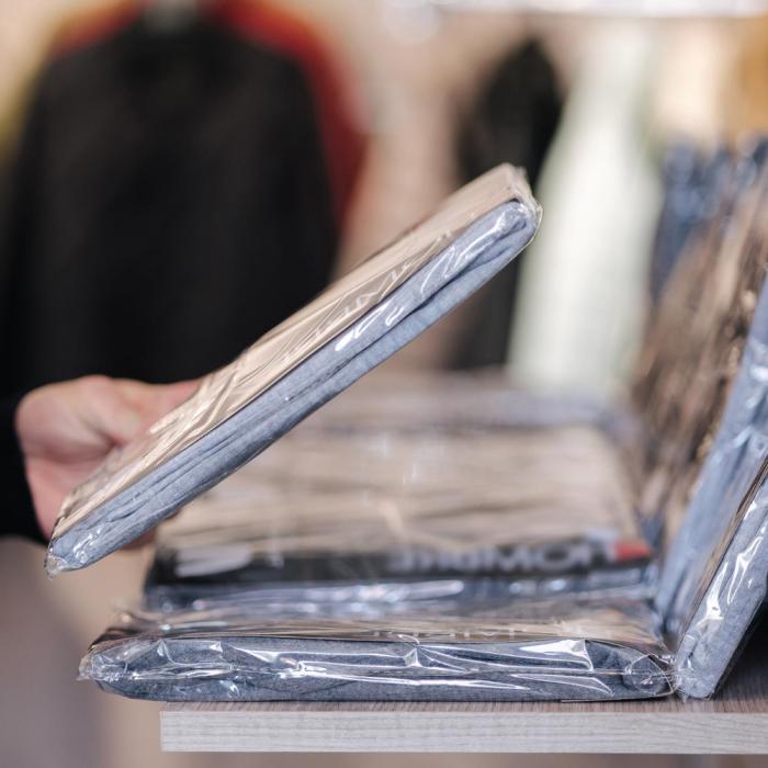 Inovações em Embalagens de Comércio Eletrónico Impulsionam o Crescimento no Mercado de Polietileno de Baixa Densidade