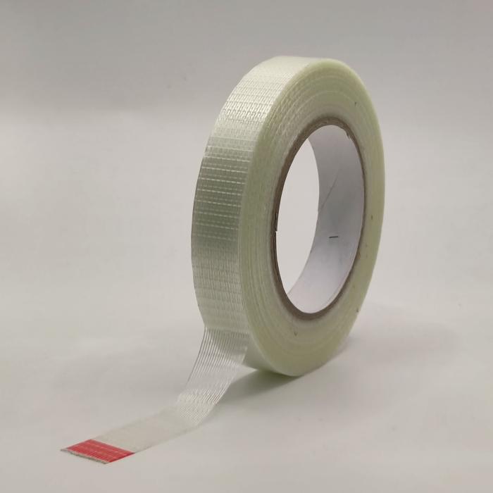 Stratégies d'ingénierie pour la stabilité de la charge : Le rôle des bandes de cerclage en filament