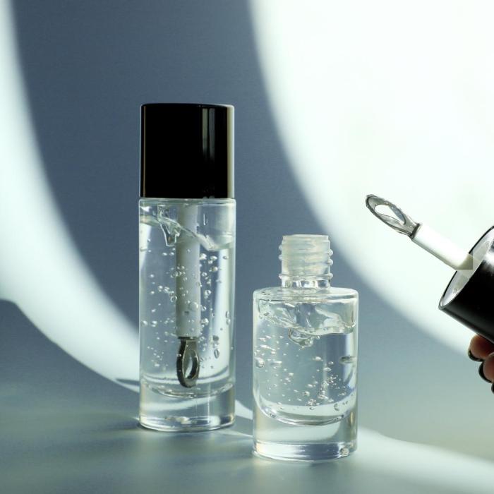 Mantenha a frescura com o aplicador metálico Lotus Pod.